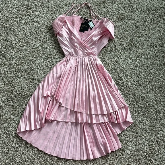 Maje Elegant Pink Pleated Dress - Picture 5 of 7
